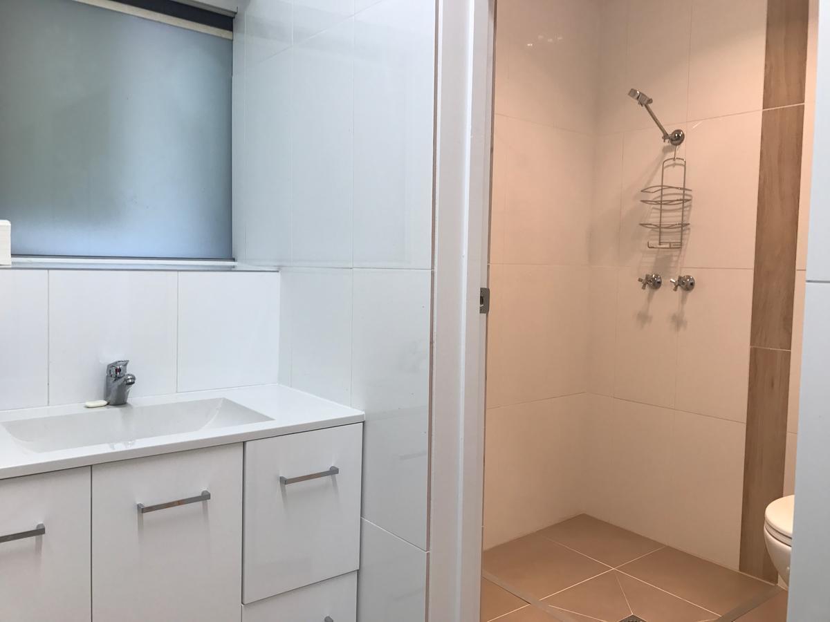 Okeefes Hotel Backpackers Лонсестон Экстерьер фото